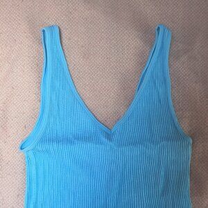 Light blue ribbed tank top